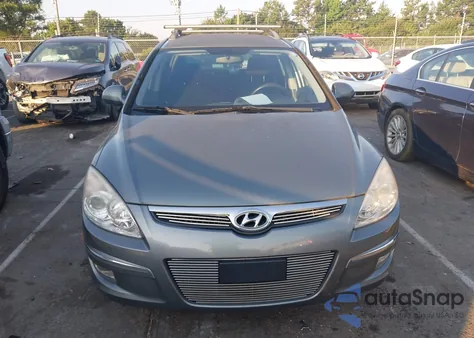 2010 Hyundai Elantra Touring Gls z USA, uszkodzony, nr VIN KMHDC8AE0AU081413